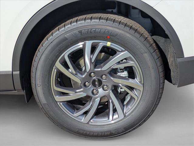 New 2026 Lincoln Corsair Premiere image 17