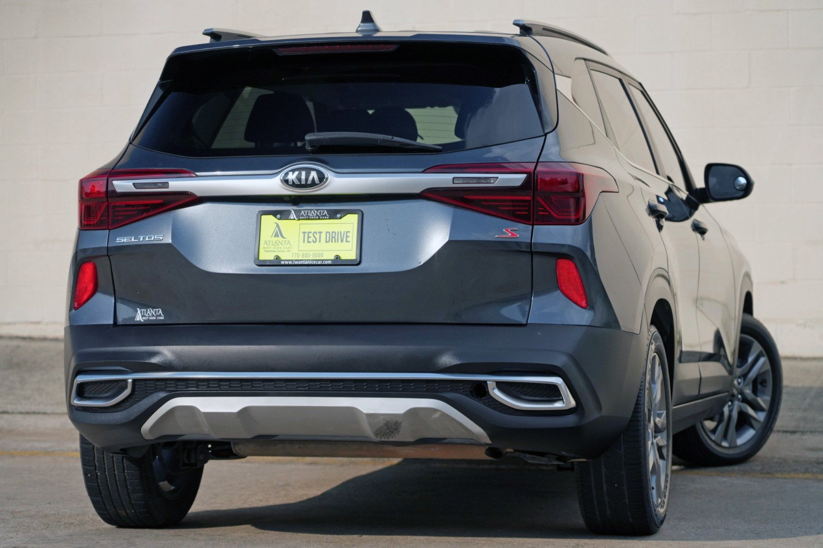 Used 2021 Kia Seltos S FWD image 4