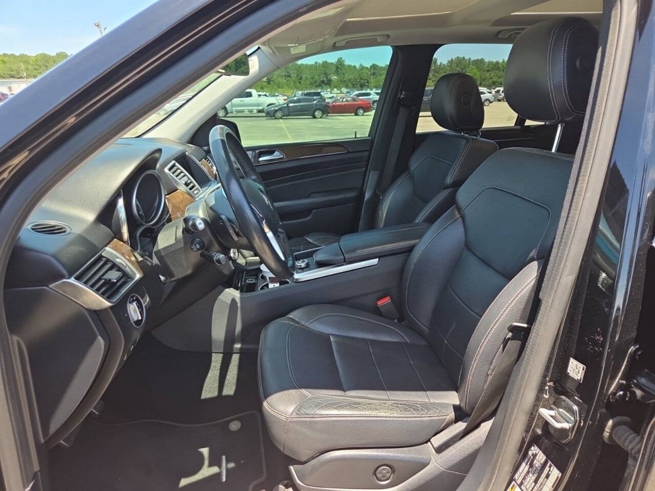 Used 2015 Mercedes-Benz ML 250 BlueTEC 4MATIC image 7