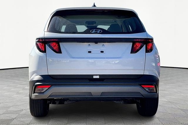 New 2025 Hyundai Tucson SE image 4