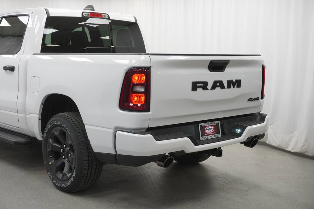 New 2026 RAM 1500 Express AWD/4WD image 12