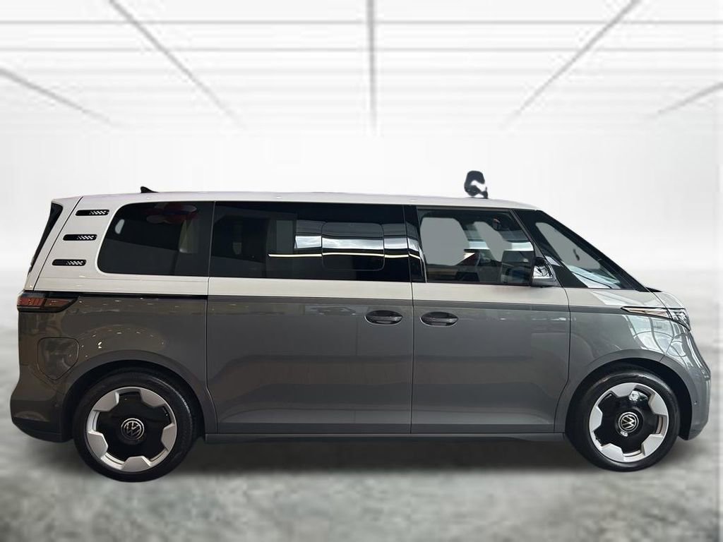 New 2025 Volkswagen ID. Buzz Pro S Plus AWD/4WD image 6