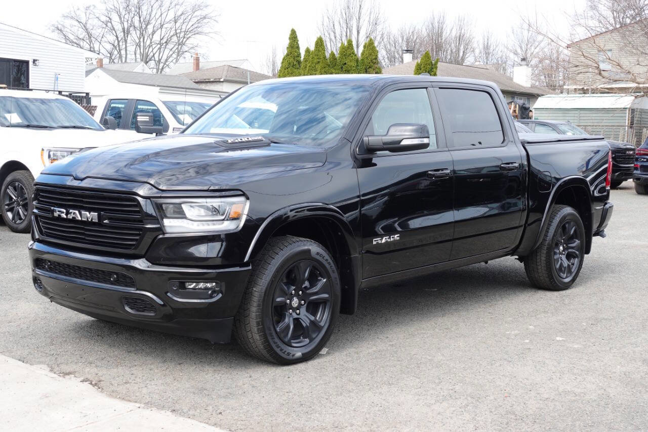 Used 2022 RAM 1500 Laramie AWD/4WD image 2