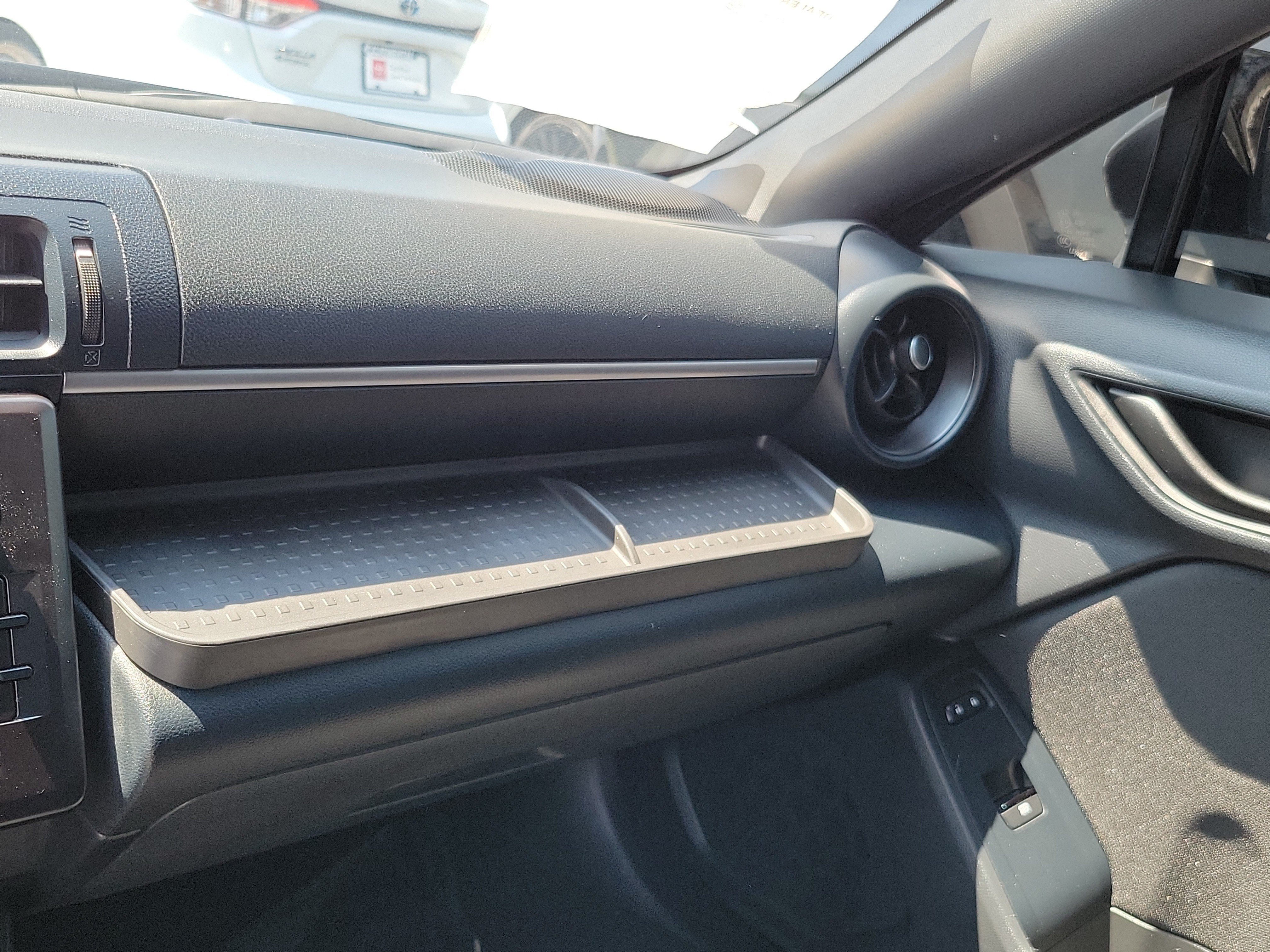 Used 2025 Toyota GR86 w/ ALL Weather Mat Package (TMS) RWD image 21