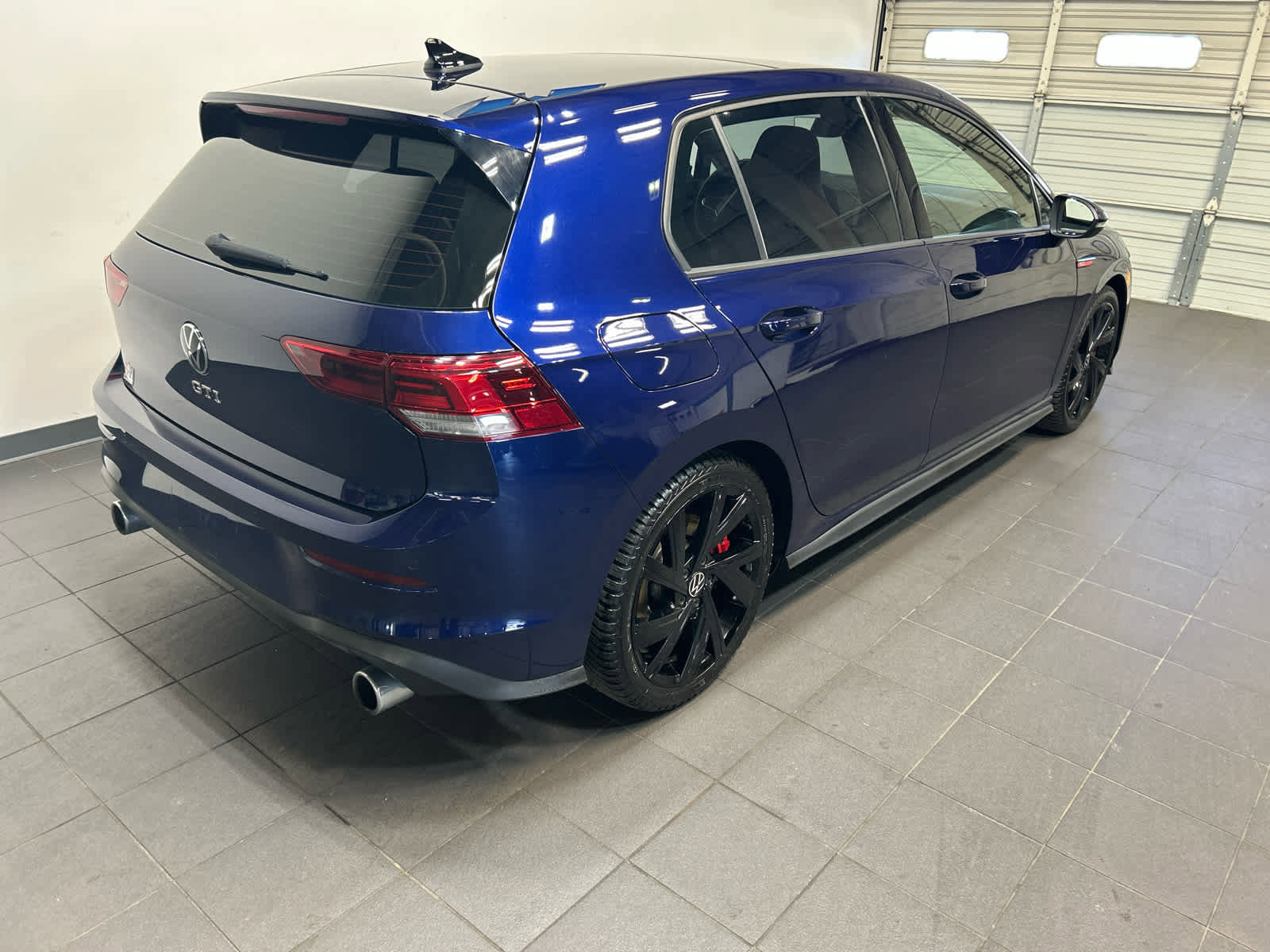 Used 2023 Volkswagen GTI SE FWD image 3