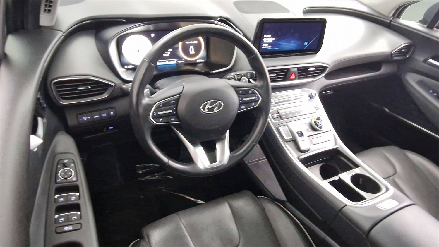 Used 2023 Hyundai Santa Fe Limited image 15