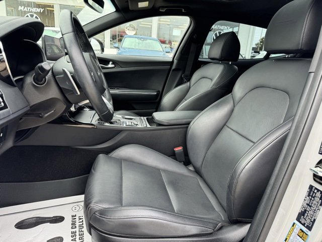Used 2023 Kia Stinger GT-Line w/ Sun & Sound Package image 10