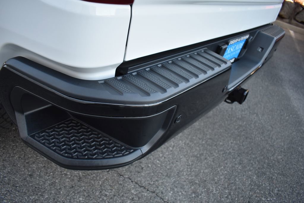 Certified 2025 Chevrolet Silverado 1500 ZR2 w/ Technology Package image 11