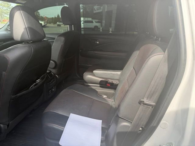 Used 2022 Honda Pilot Black Edition image 14