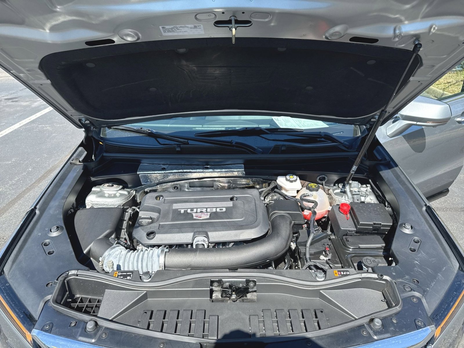 Used 2024 Cadillac XT4 Premium Luxury w/ Active Safety Package image 37