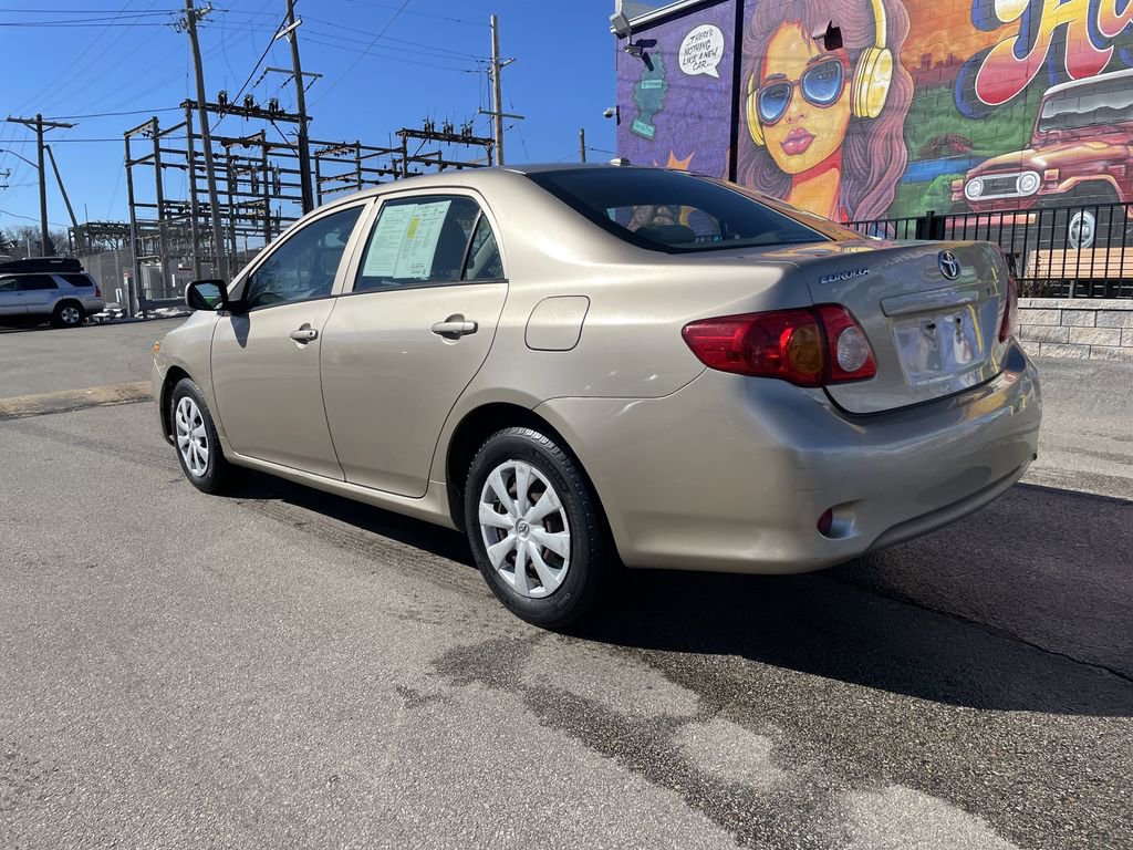 Used 2009 Toyota Corolla LE image 3