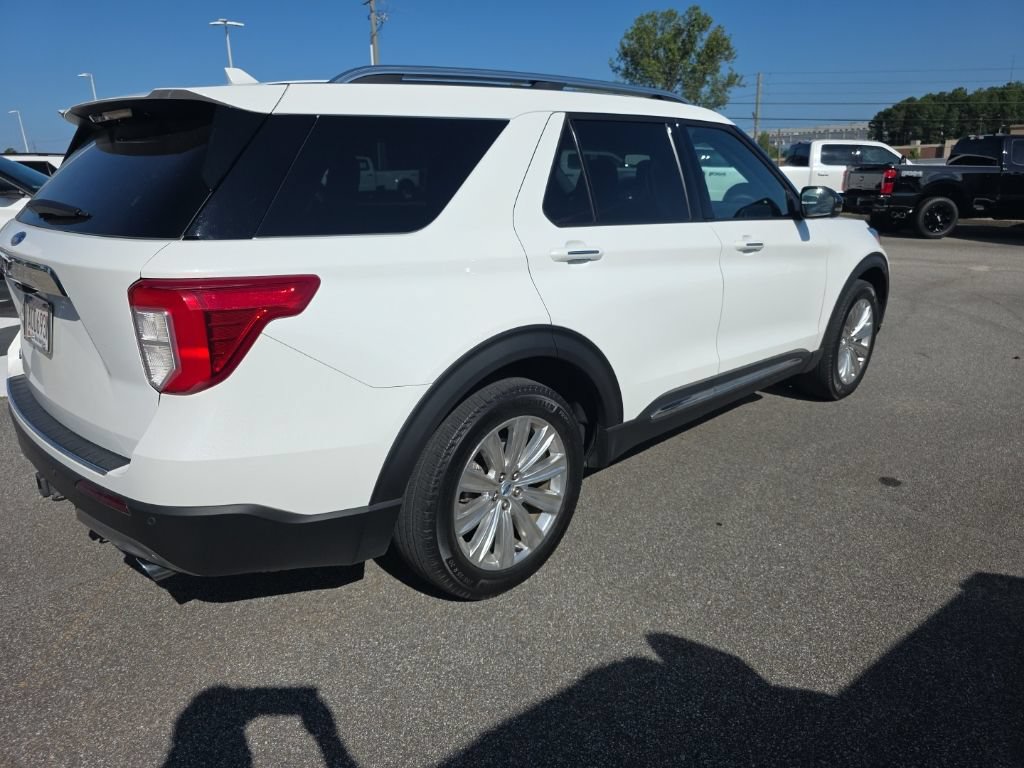 Used 2023 Ford Explorer Limited w/ Equipment Group 301A RWD image 11