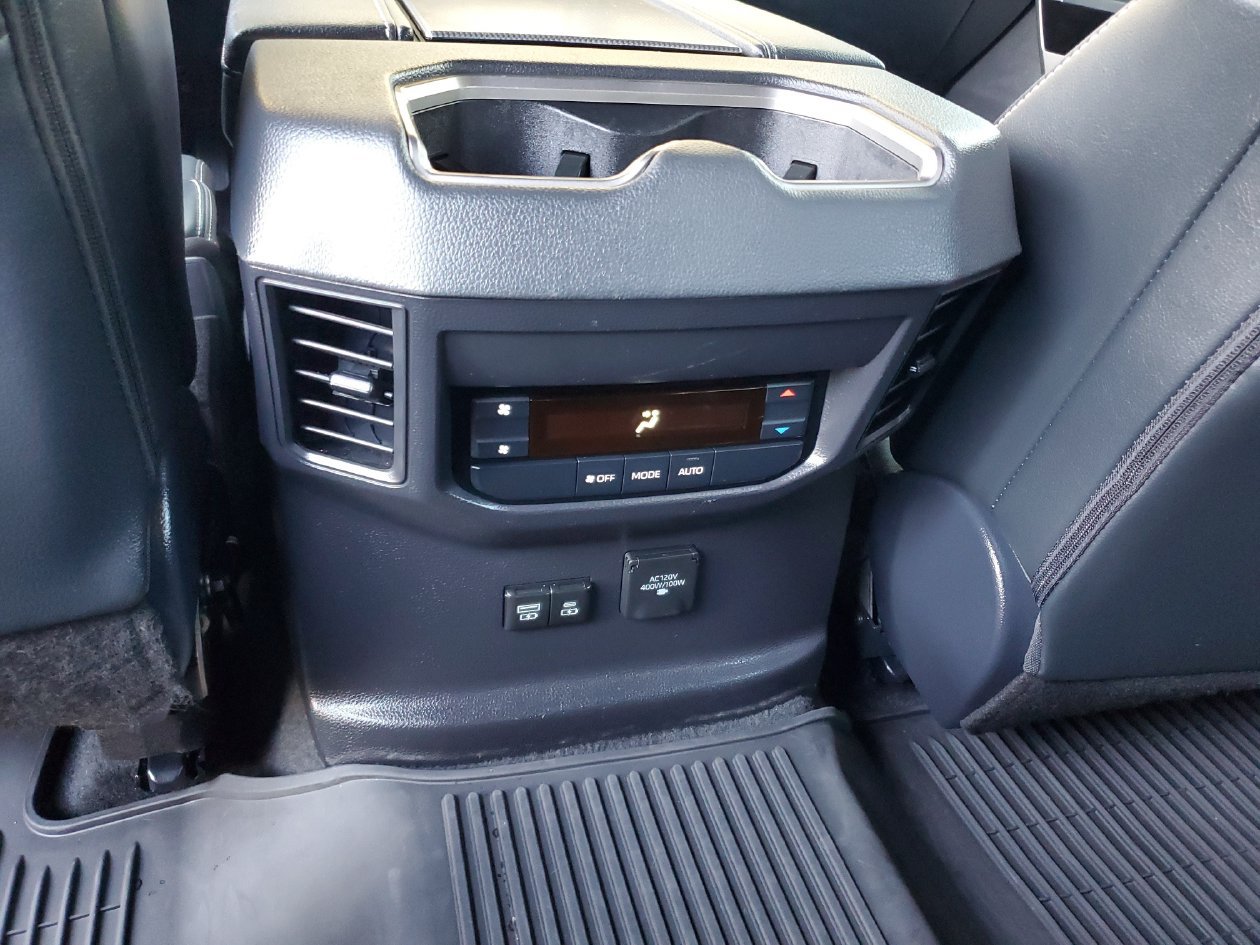 Used 2026 Toyota Sequoia Limited AWD/4WD image 15