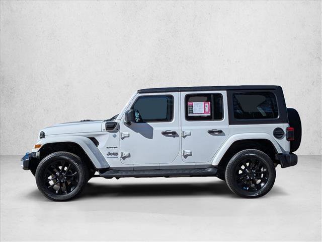 Used 2022 Jeep Wrangler Unlimited Sahara w/ Cold Weather Group image 8