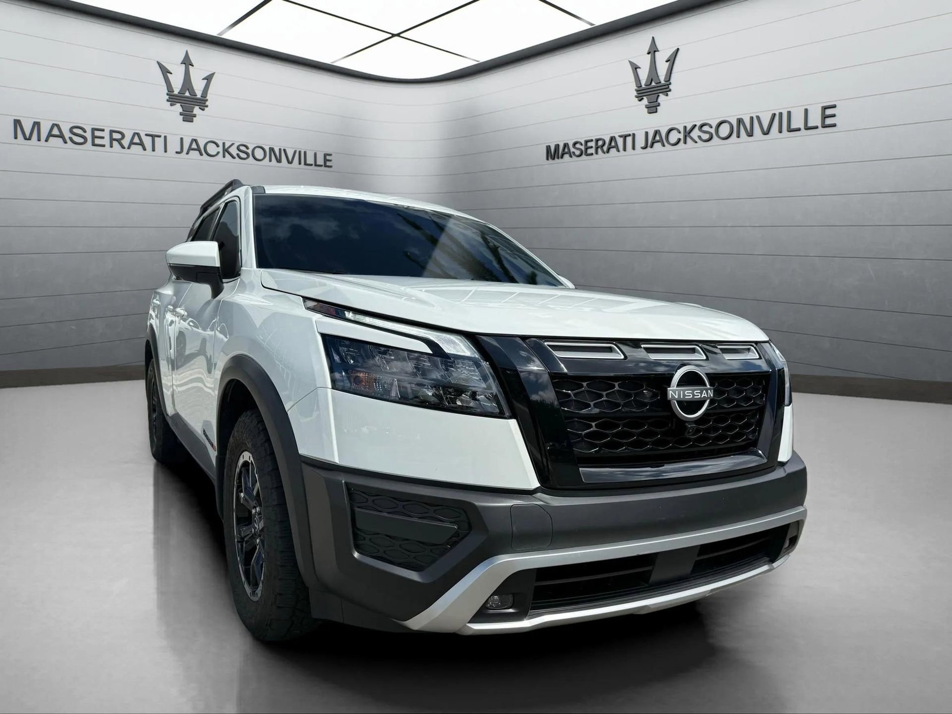 Used 2024 Nissan Pathfinder Rock Creek AWD/4WD image 7