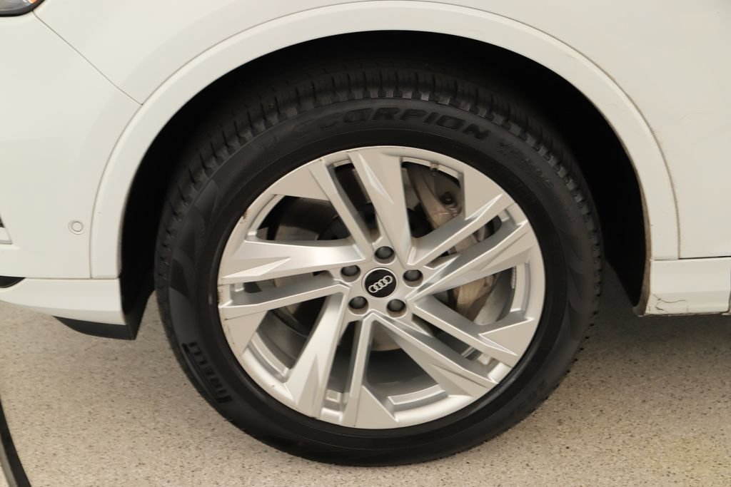 Used 2022 Audi Q7 2.0T Premium Plus AWD/4WD image 35