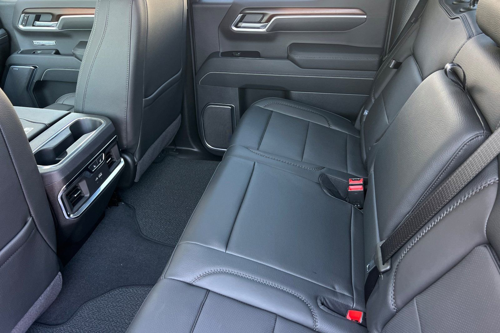 New 2026 GMC Sierra 1500 Denali w/ Technology Package image 10