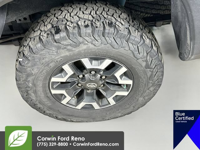 Used 2020 Toyota Tacoma TRD Off-Road w/ Technology Package AWD/4WD image 33