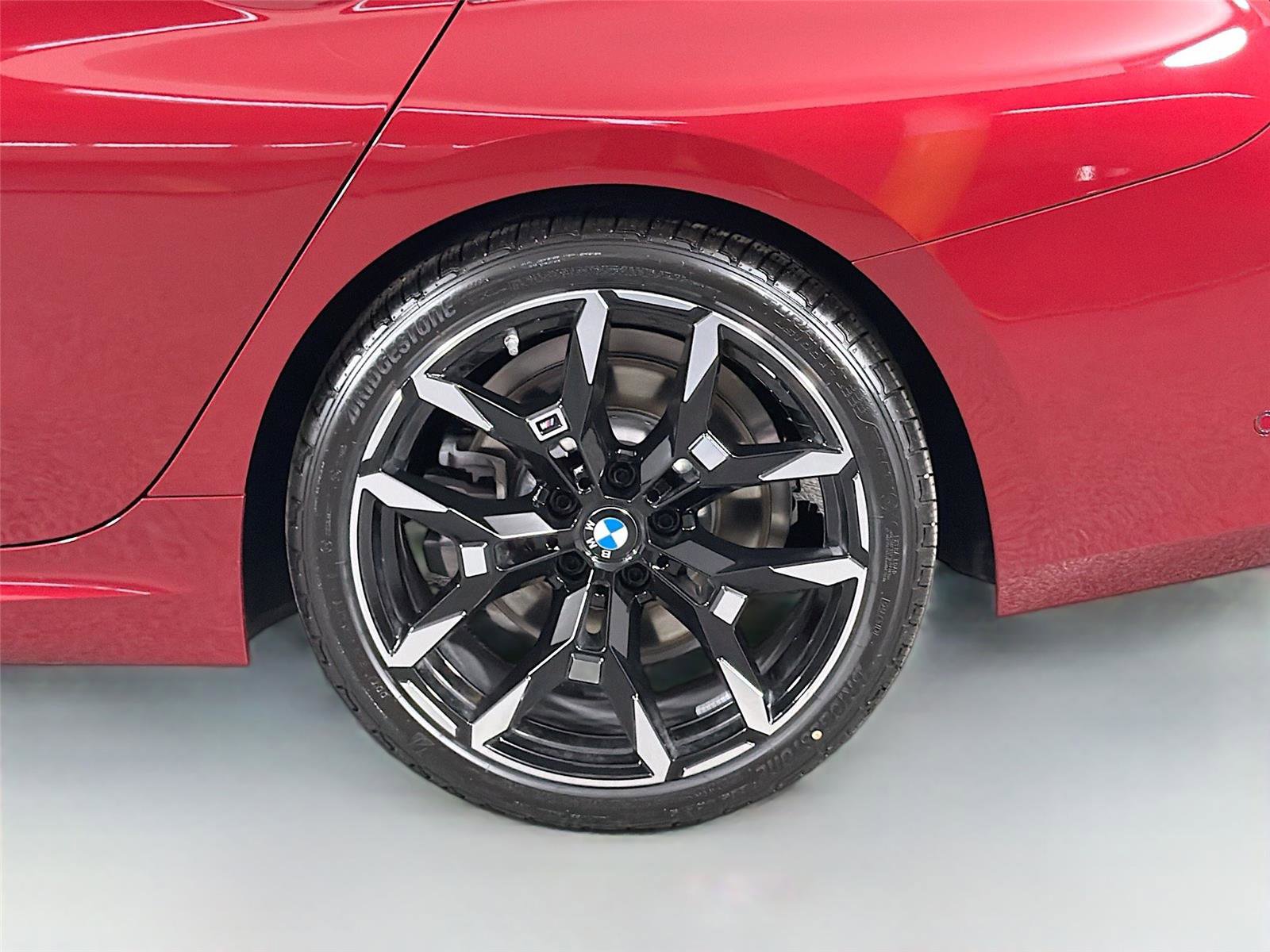 New 2026 BMW 330i Sedan w/ M Sport Package RWD image 31