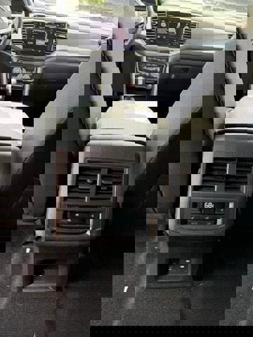 Certified 2022 Volkswagen Atlas SEL Premium image 13