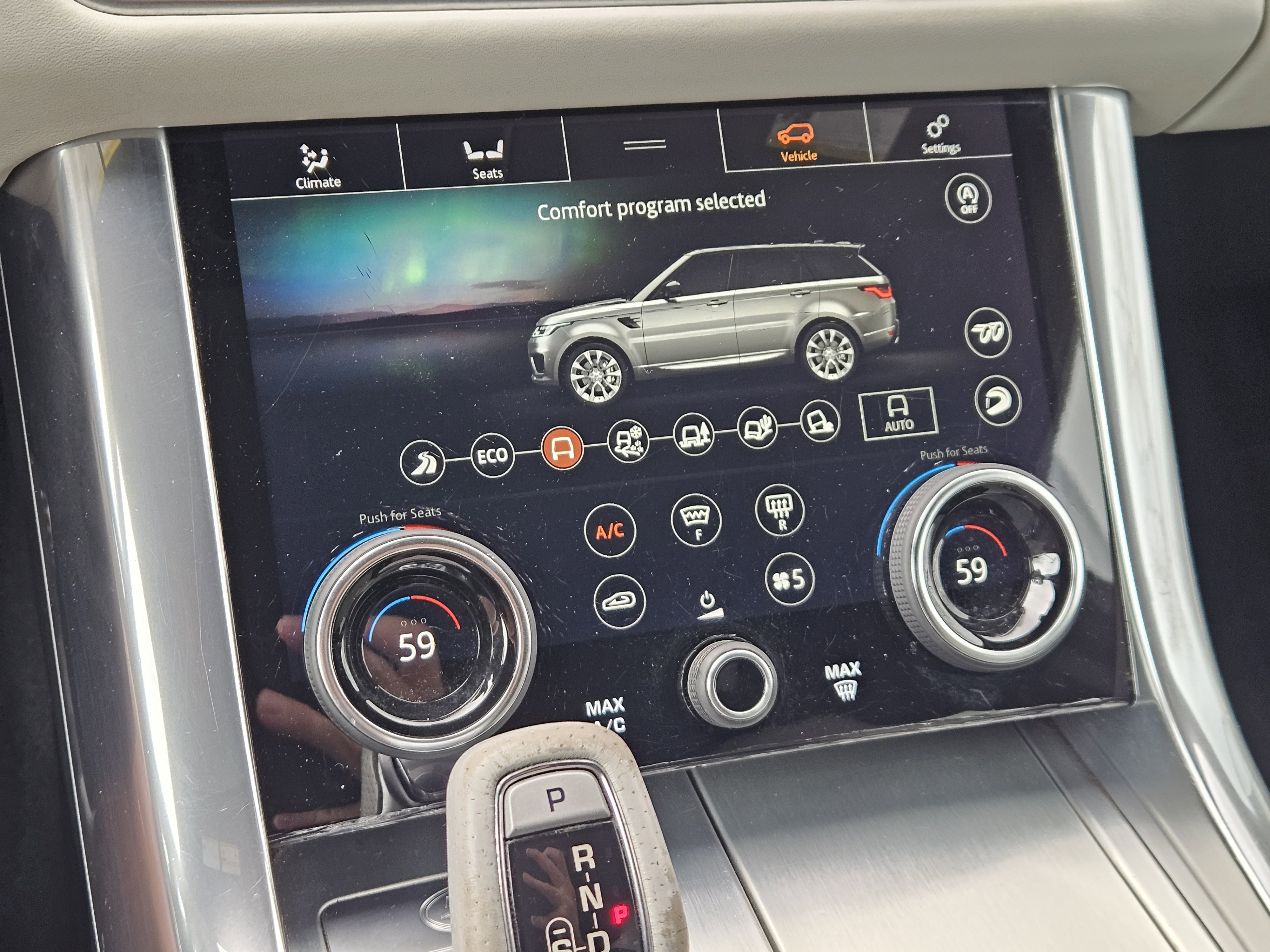 Used 2018 Land Rover Range Rover Sport SVR image 21