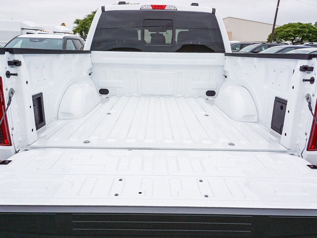 New 2025 Ford F150 XLT w/ Equipment Group 302A MID image 24
