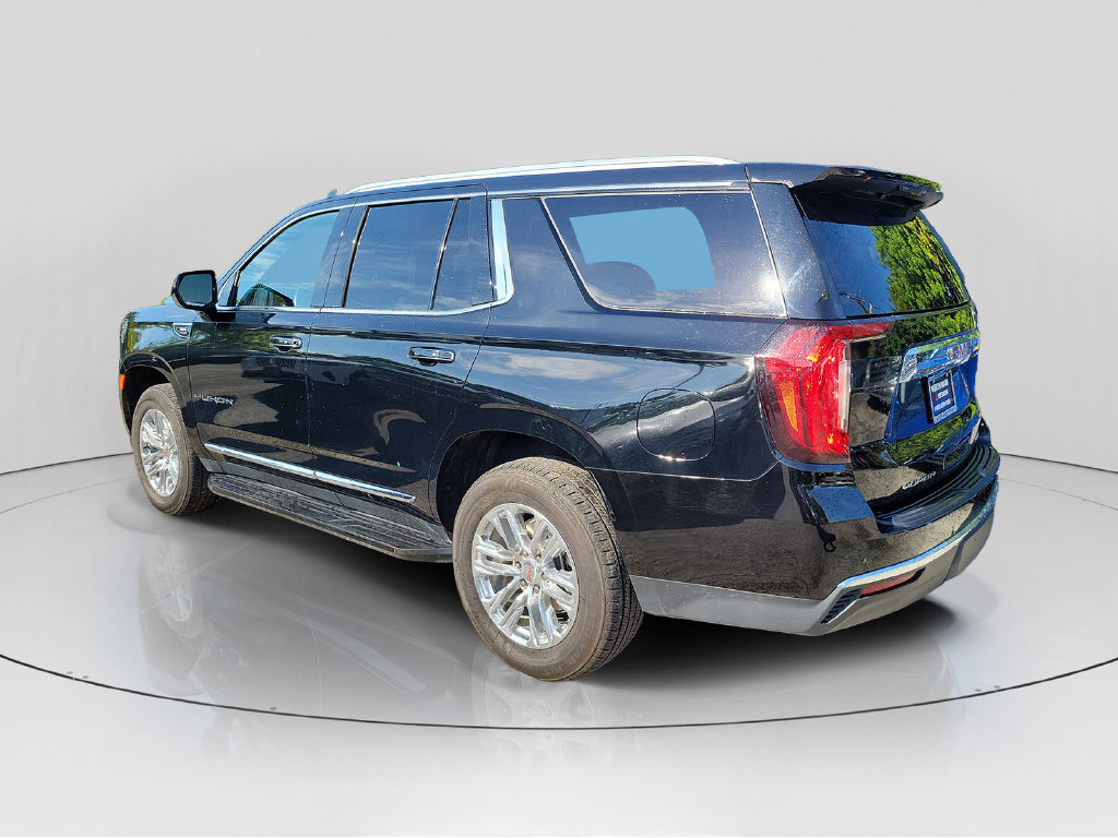 Used 2024 GMC Yukon SLT AWD/4WD image 5