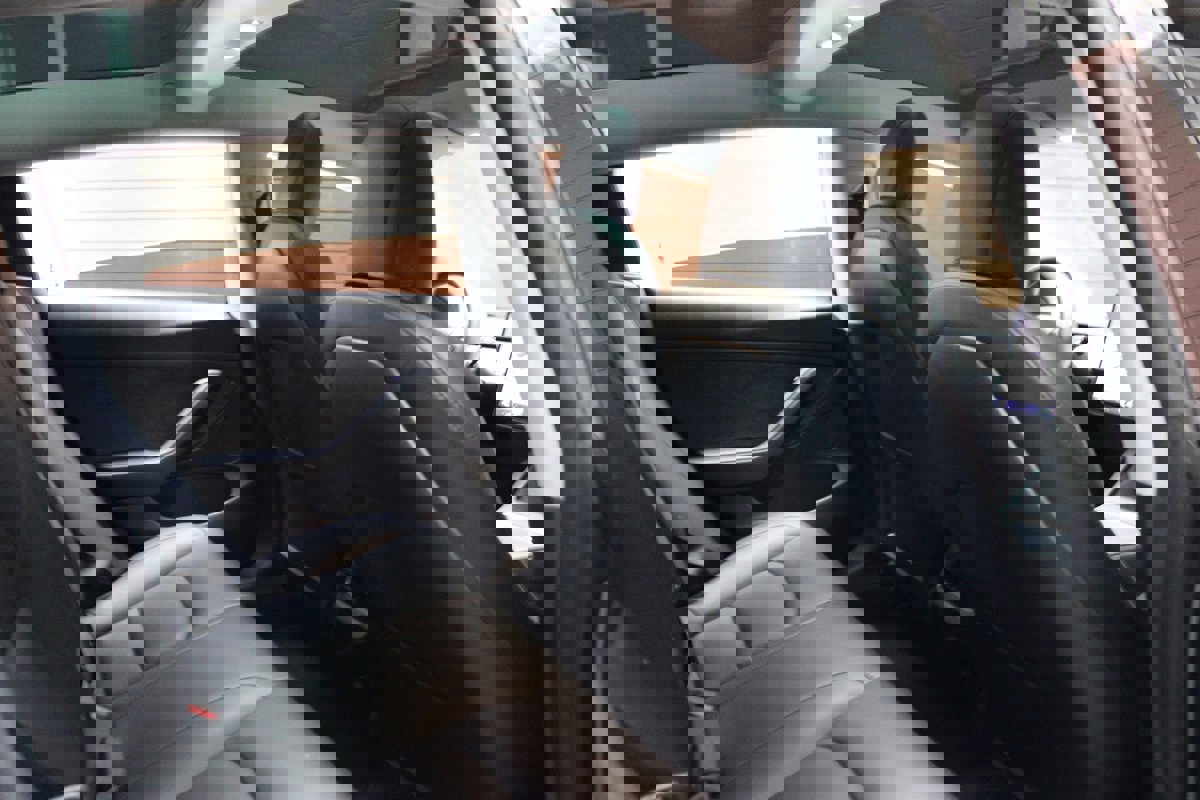 Used 2023 Tesla Model 3 Standard Range RWD image 56