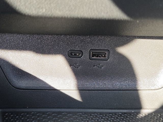 New 2026 Chevrolet Equinox LT w/ Convenience Package II image 12