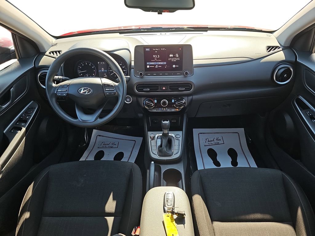 Used 2023 Hyundai Kona SEL FWD image 13