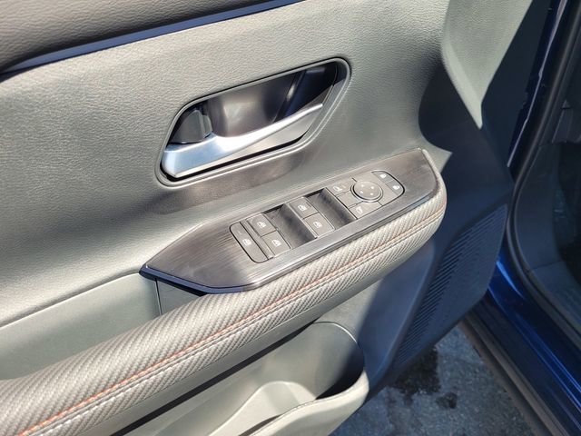 New 2026 Nissan Kicks SR w/ SR Premium Package image 8