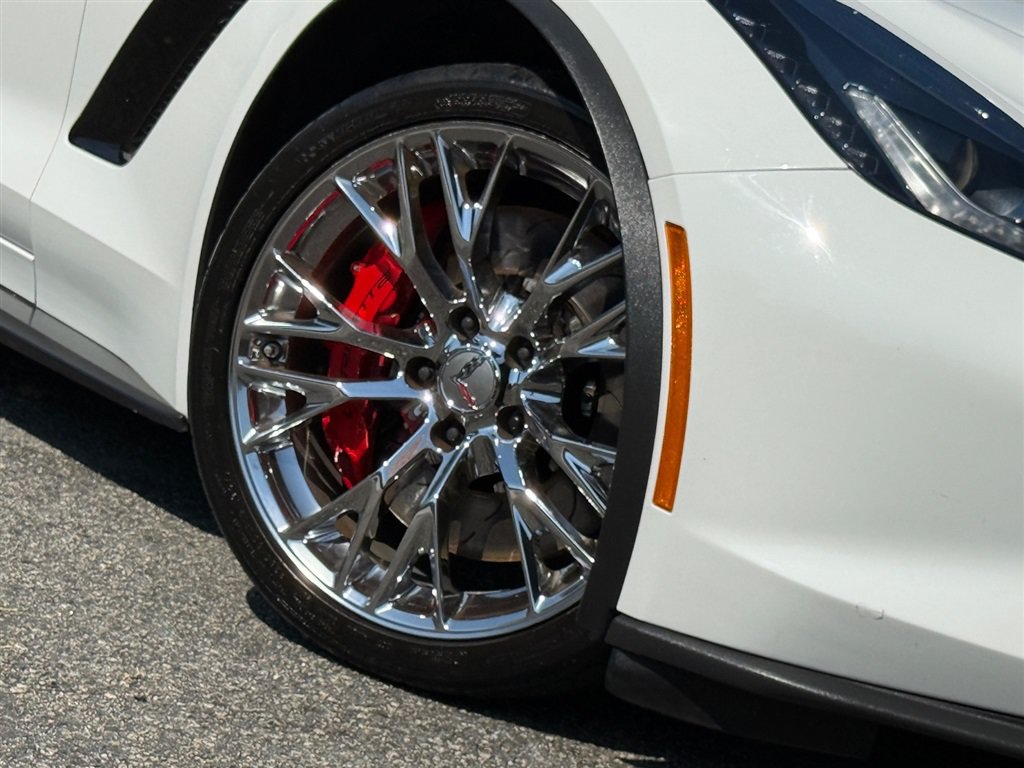 Used 2018 Chevrolet Corvette Z06 RWD image 33