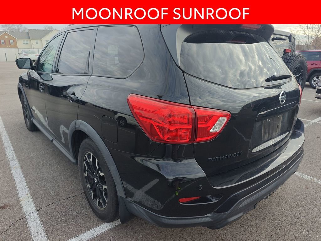 Used 2019 Nissan Pathfinder SL image 4