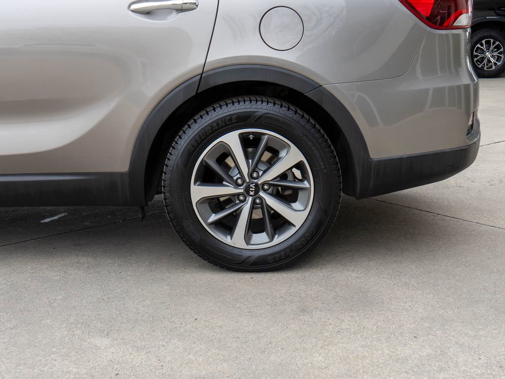 Used 2019 Kia Sorento EX w/ EX Touring Package image 33