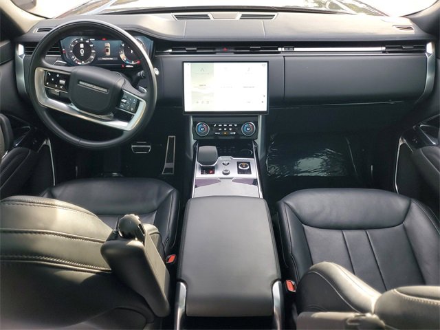 Certified 2023 Land Rover Range Rover SE image 15