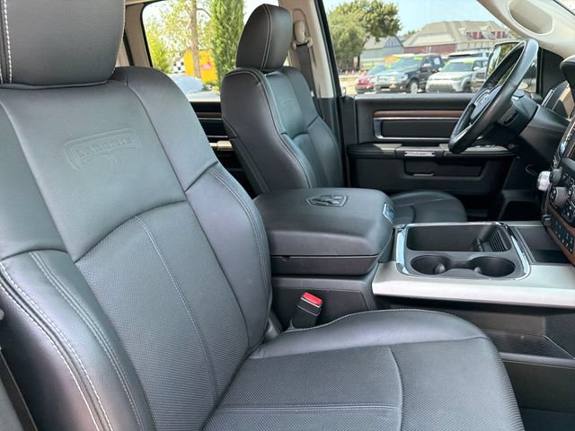 Used 2017 RAM 1500 Laramie w/ Convenience Group AWD/4WD image 25