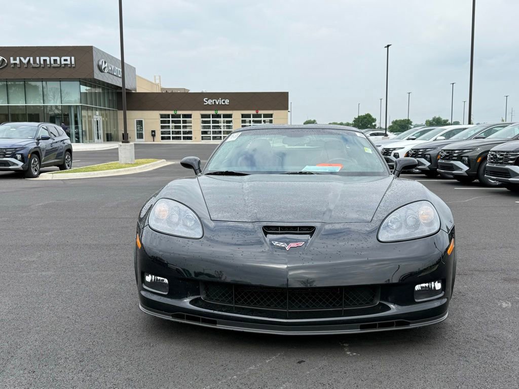 Used 2013 Chevrolet Corvette Grand Sport w/ 3LT Preferred Equipment Group RWD image 2