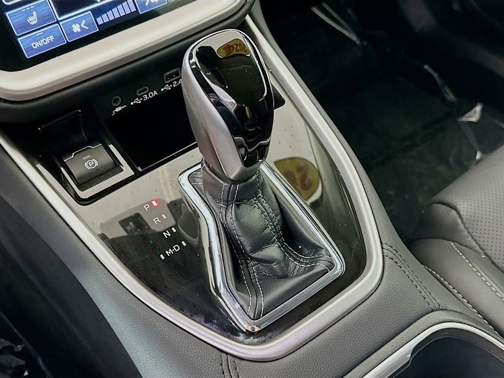 Used 2024 Subaru Outback Limited AWD/4WD image 23