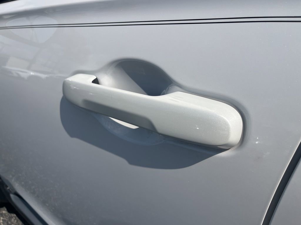 Used 2023 Honda Pilot EX-L image 17