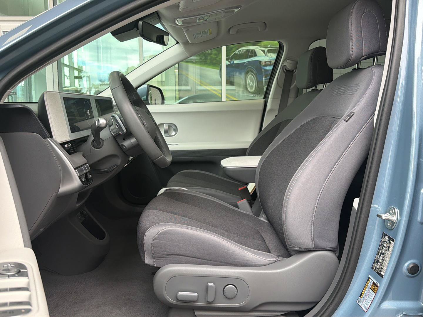 Used 2024 Hyundai Ioniq 5 SEL RWD image 14