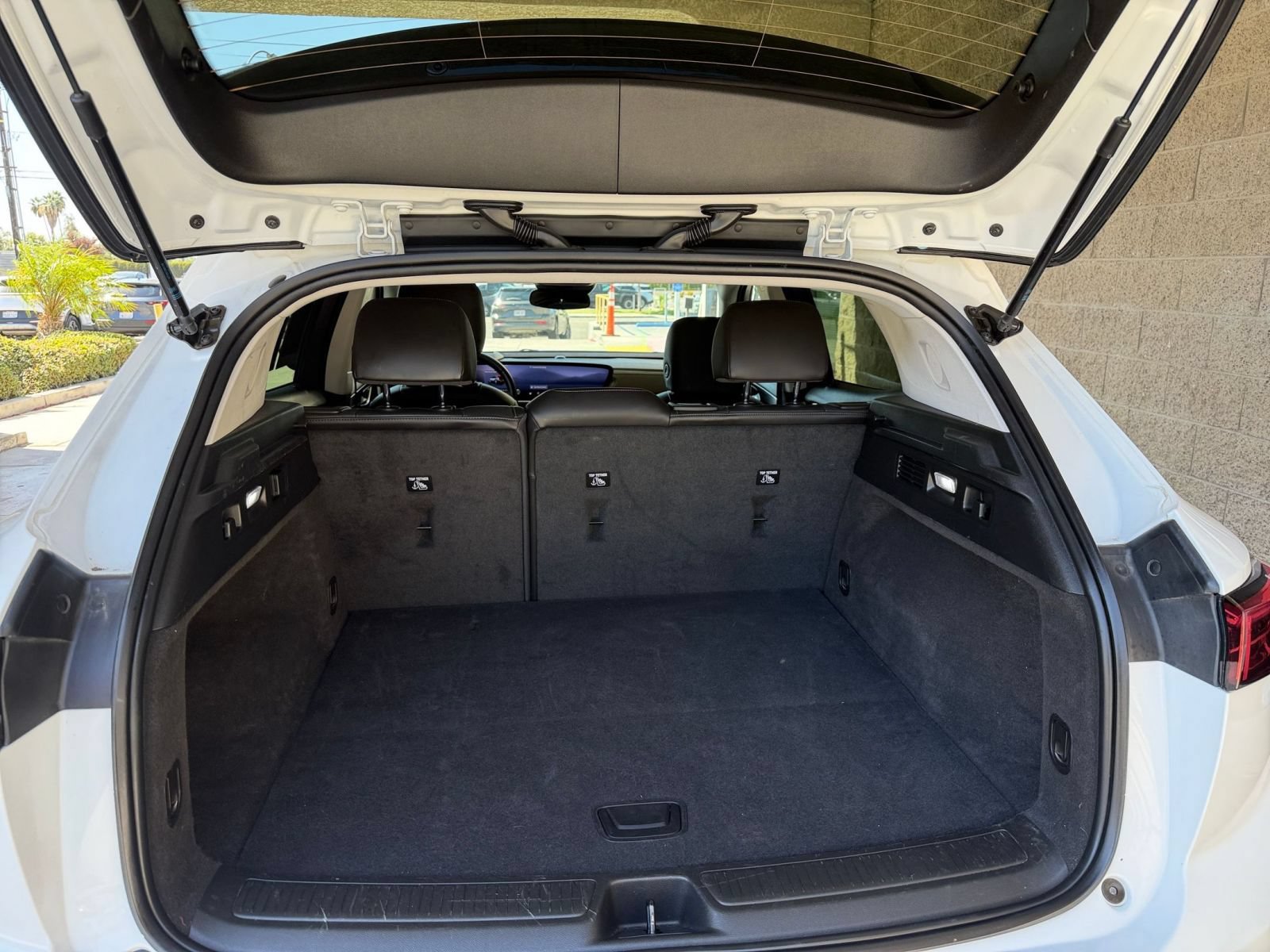 Used 2024 Buick Envision Preferred AWD/4WD image 31