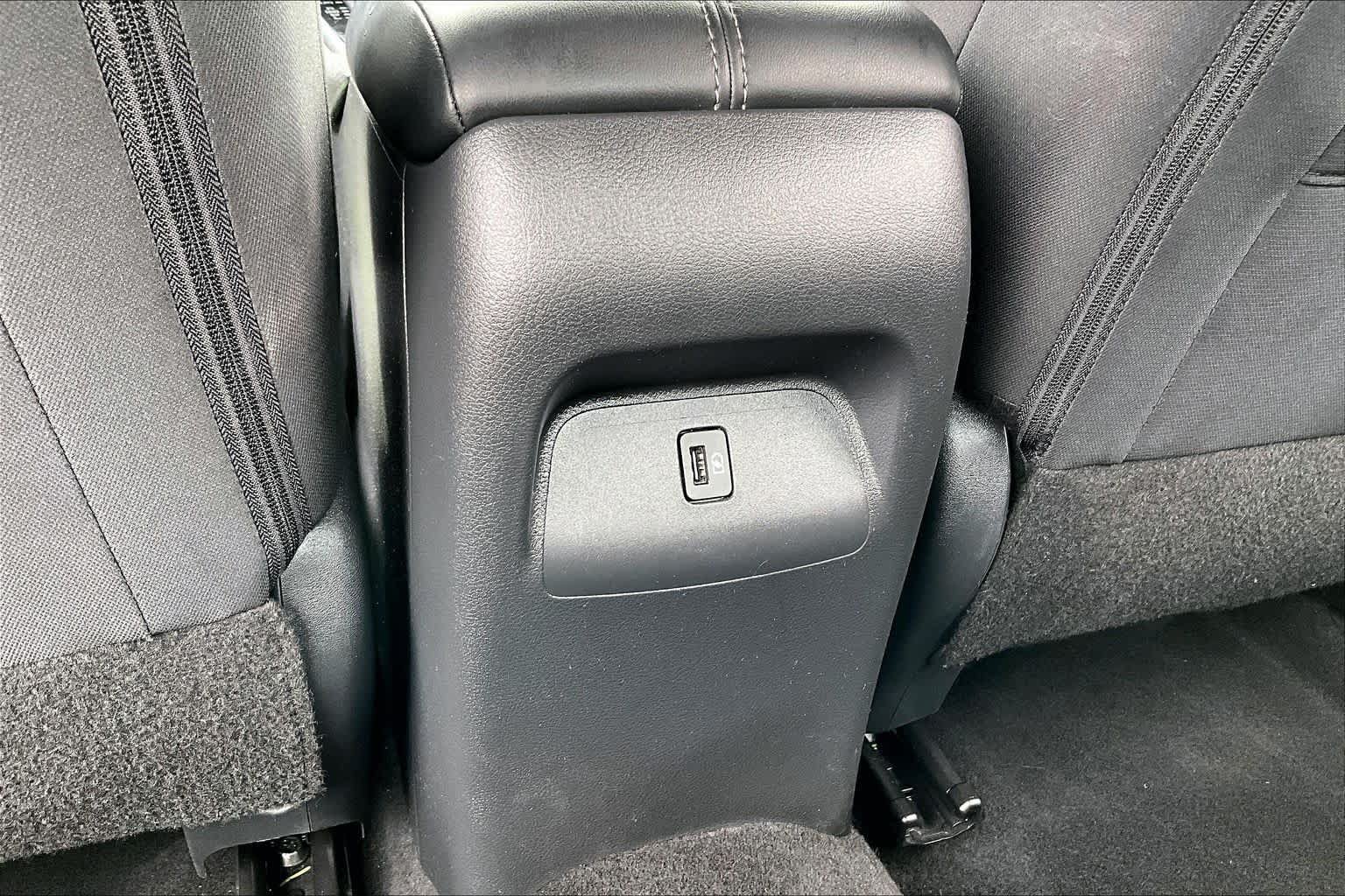 Used 2023 Nissan Sentra SV w/ All-Weather Package FWD image 34