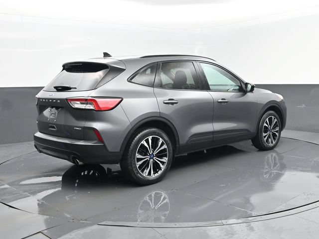 Used 2022 Ford Escape SE w/ SE Sport Appearance Package AWD/4WD image 24