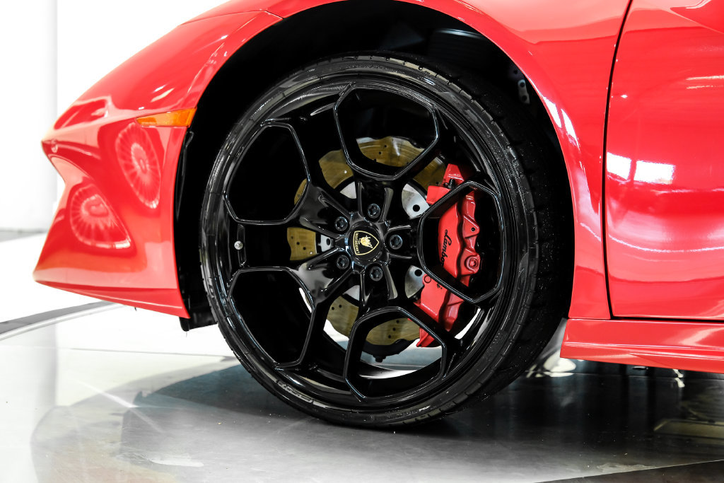 Used 2018 Lamborghini Huracan LP 580-2 RWD image 54