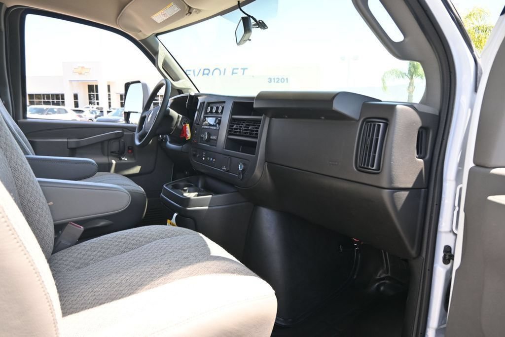 New 2026 Chevrolet Express 3500 w/ Power Convenience Package RWD image 14
