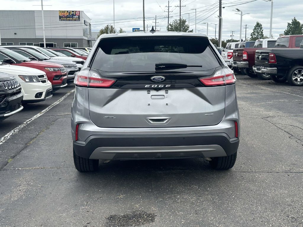 Used 2024 Ford Edge SEL AWD/4WD image 5