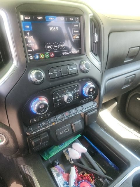 Used 2021 GMC Sierra 1500 AT4 w/ AT4 Preferred Package AWD/4WD image 11