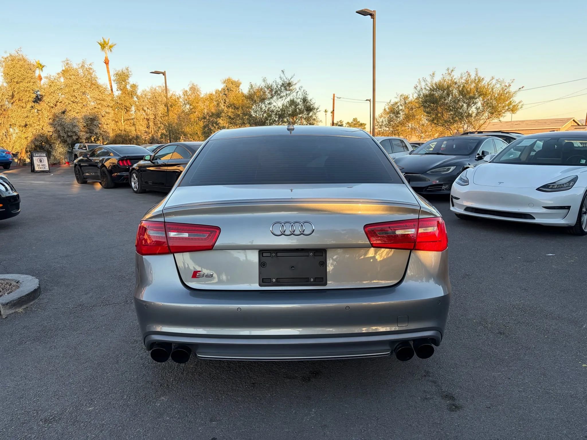 Used 2013 Audi S6 Prestige w/ Cold Weather Pkg image 7