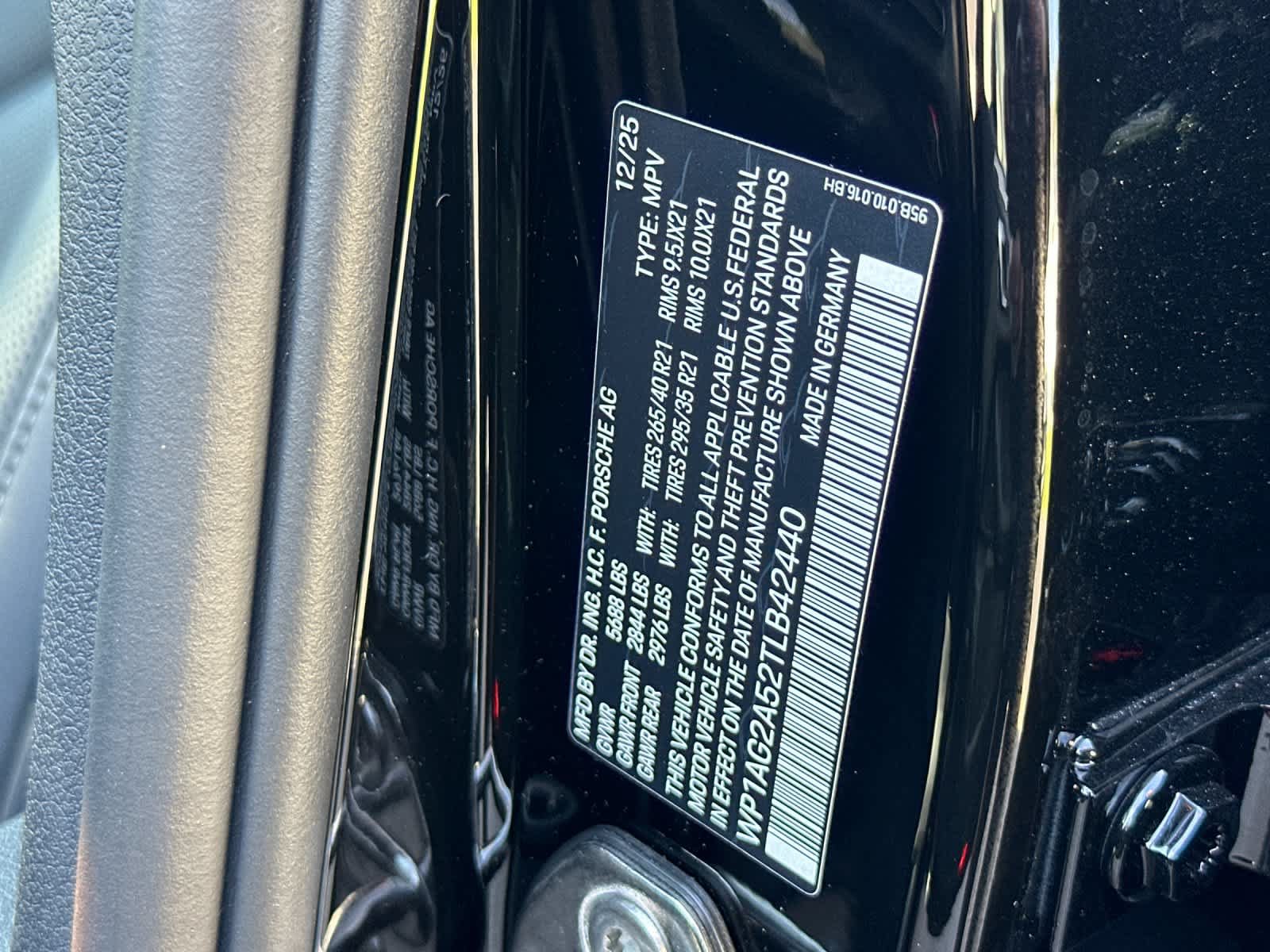 New 2026 Porsche Macan S AWD/4WD image 33