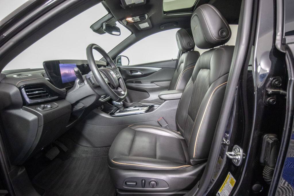 Used 2024 Buick Envista Avenir image 9
